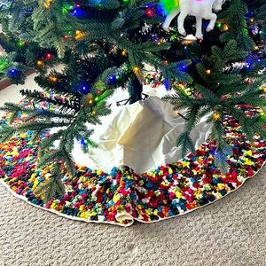 Crate&Barrel Tree Skirt